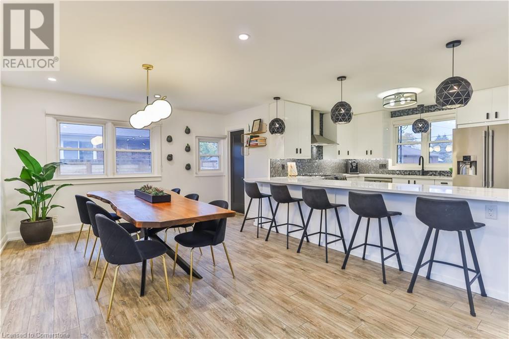 55 DESCHENE Avenue, Hamilton, Ontario