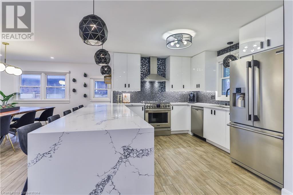 55 Deschene Avenue, Hamilton, Ontario  L9A 3J8 - Photo 10 - 40687962