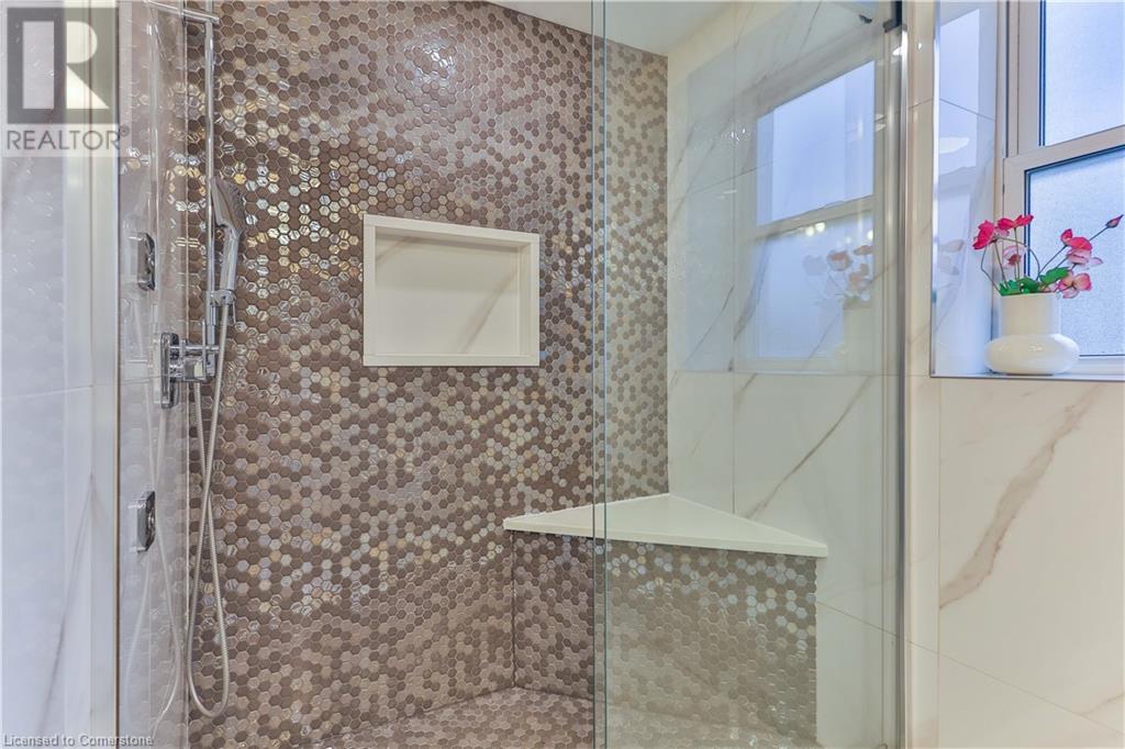 55 Deschene Avenue, Hamilton, Ontario  L9A 3J8 - Photo 20 - 40687962