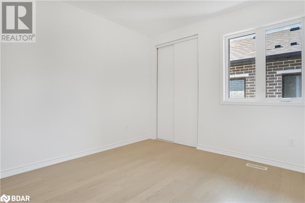 59 Suzuki Street Unit# Upper, Barrie, Ontario  L9J 0Y7 - Photo 12 - 40688090