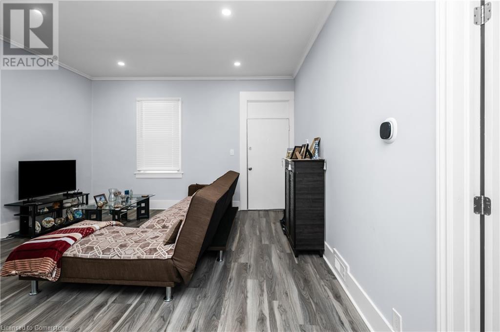 22 Catherine Street, St. Catharines, Ontario  L2R 5E5 - Photo 17 - 40687853