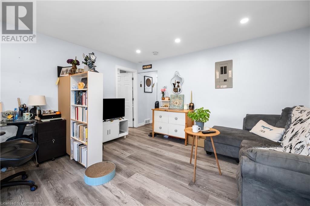 22 Catherine Street, St. Catharines, Ontario  L2R 5E5 - Photo 37 - 40687853