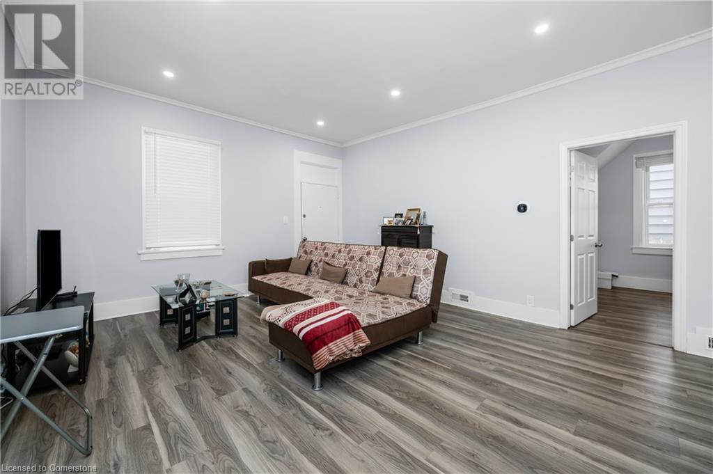 22 Catherine Street, St. Catharines, Ontario  L2R 5E5 - Photo 15 - 40687853