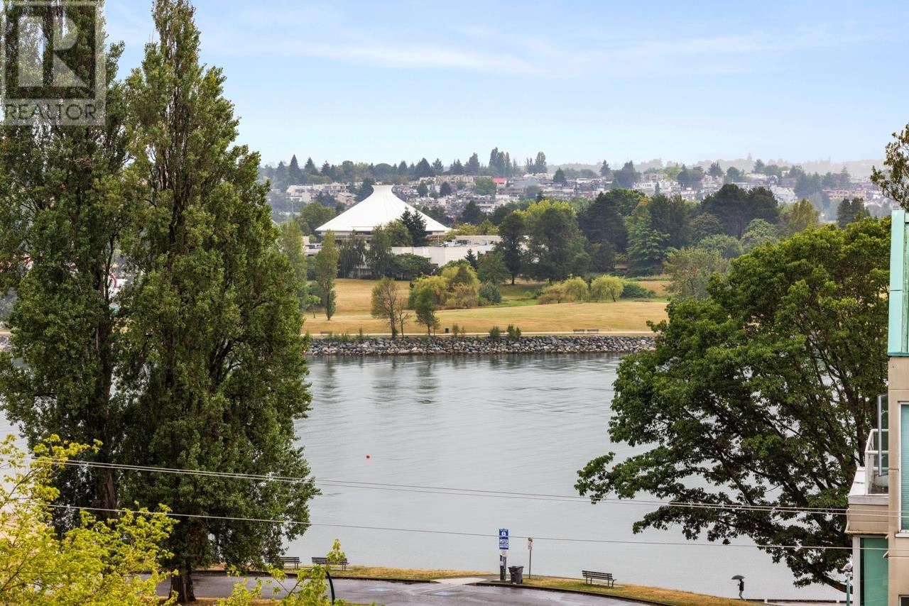 Listing Picture 18 of 27 : 502 1406 HARWOOD STREET, Vancouver / 溫哥華 - 魯藝地產 Yvonne Lu Group - MLS Medallion Club Member