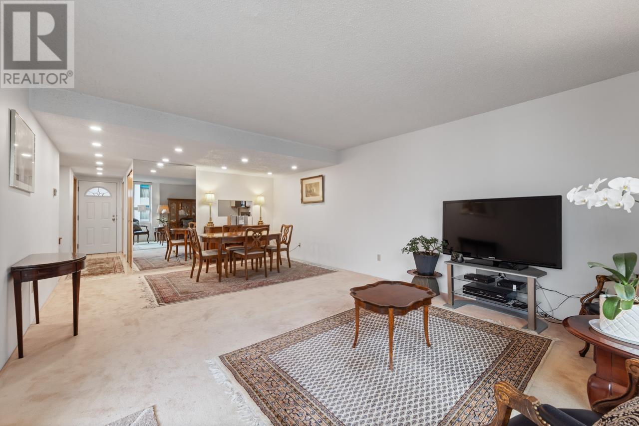 Listing Picture 5 of 27 : 502 1406 HARWOOD STREET, Vancouver / 溫哥華 - 魯藝地產 Yvonne Lu Group - MLS Medallion Club Member