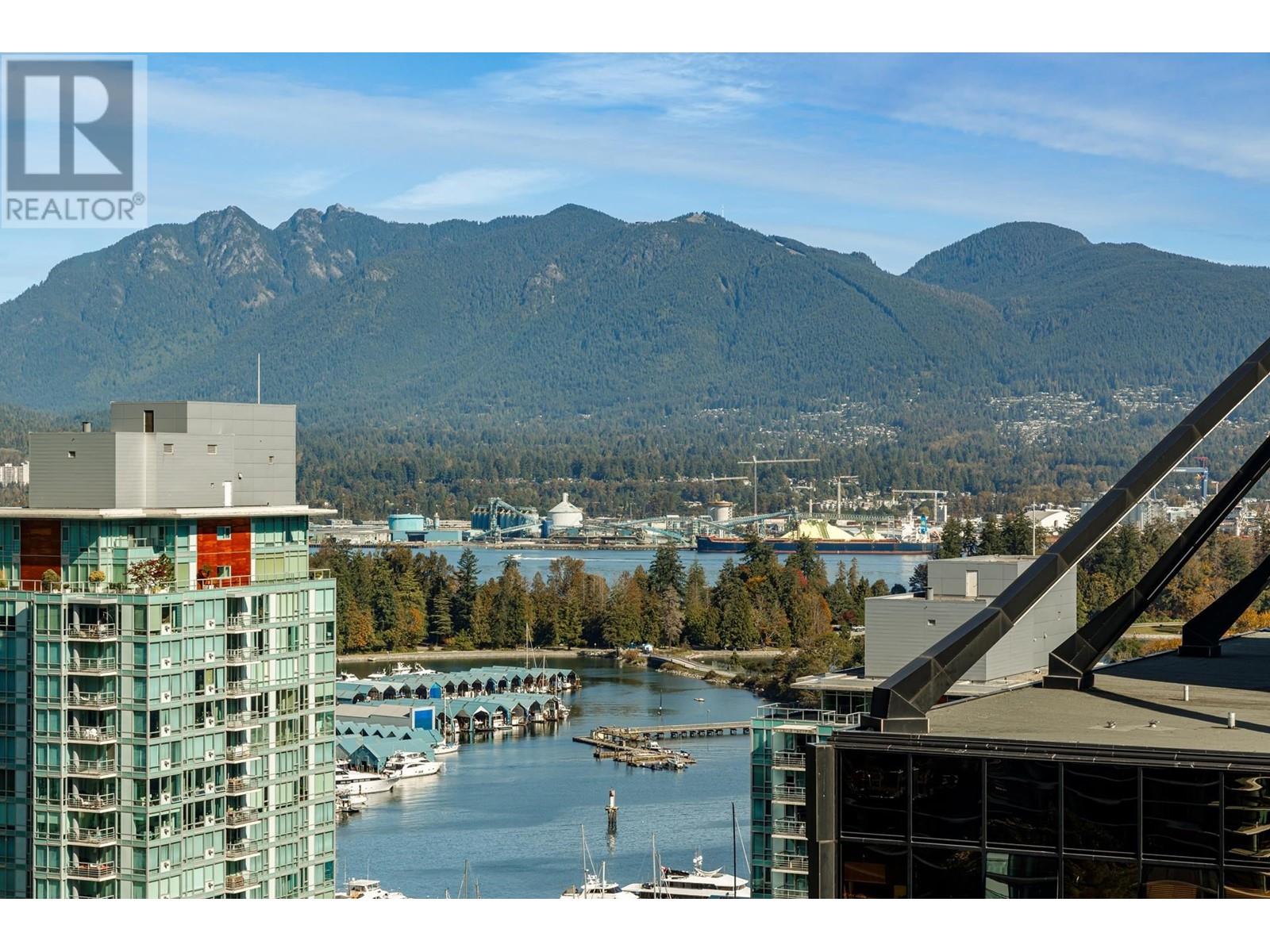 Listing Picture 3 of 19 : 2206 1367 ALBERNI STREET, Vancouver / 溫哥華 - 魯藝地產 Yvonne Lu Group - MLS Medallion Club Member