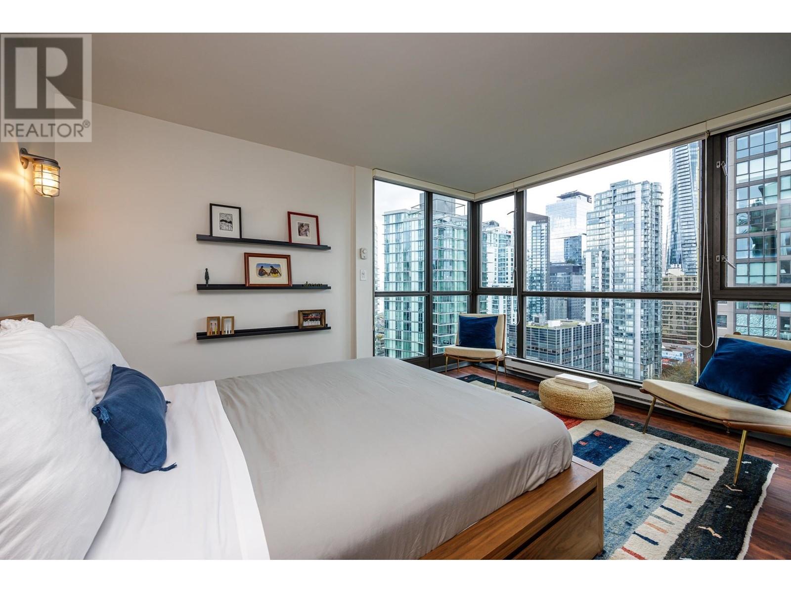 Listing Picture 6 of 19 : 2206 1367 ALBERNI STREET, Vancouver / 溫哥華 - 魯藝地產 Yvonne Lu Group - MLS Medallion Club Member