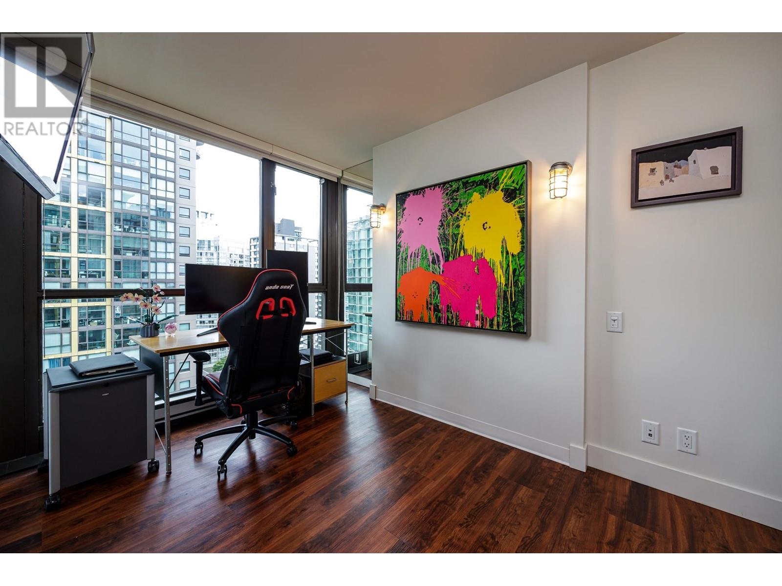 Listing Picture 7 of 19 : 2206 1367 ALBERNI STREET, Vancouver / 溫哥華 - 魯藝地產 Yvonne Lu Group - MLS Medallion Club Member