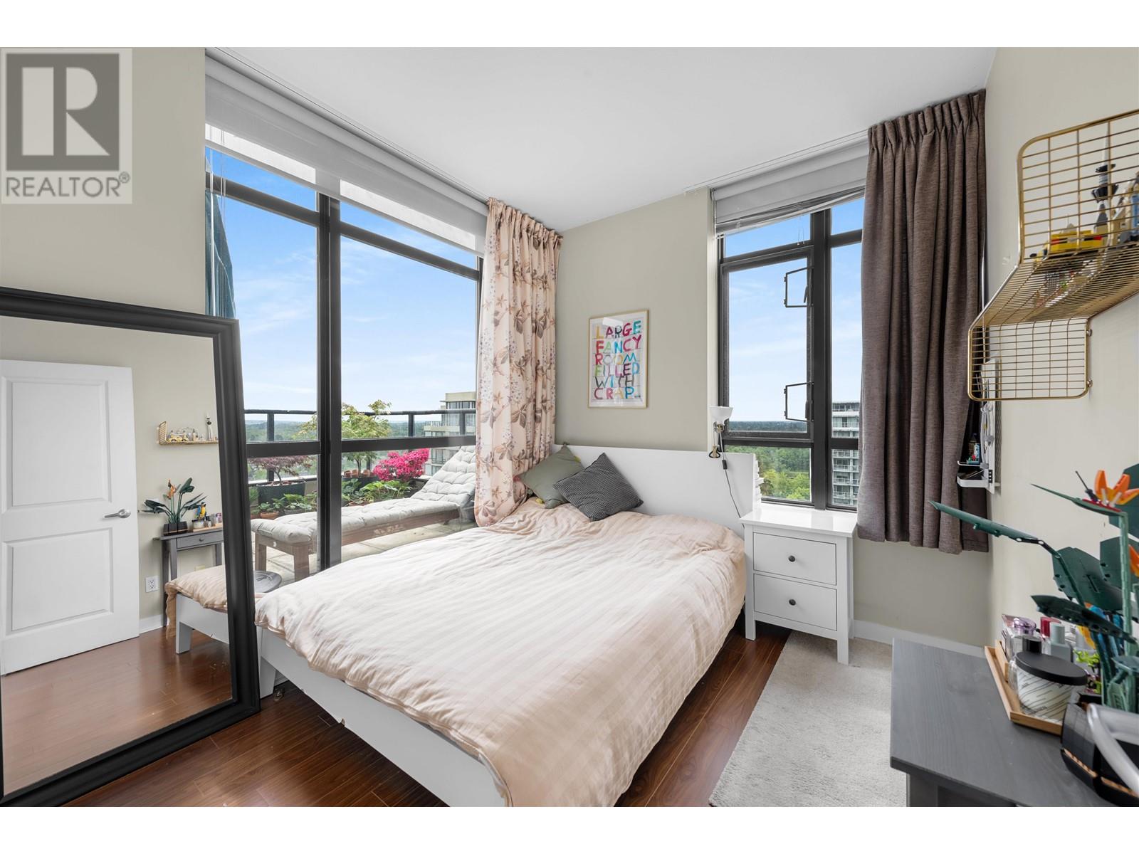 Listing Picture 13 of 32 : 1801 9180 HEMLOCK DRIVE, Richmond / 烈治文 - 魯藝地產 Yvonne Lu Group - MLS Medallion Club Member