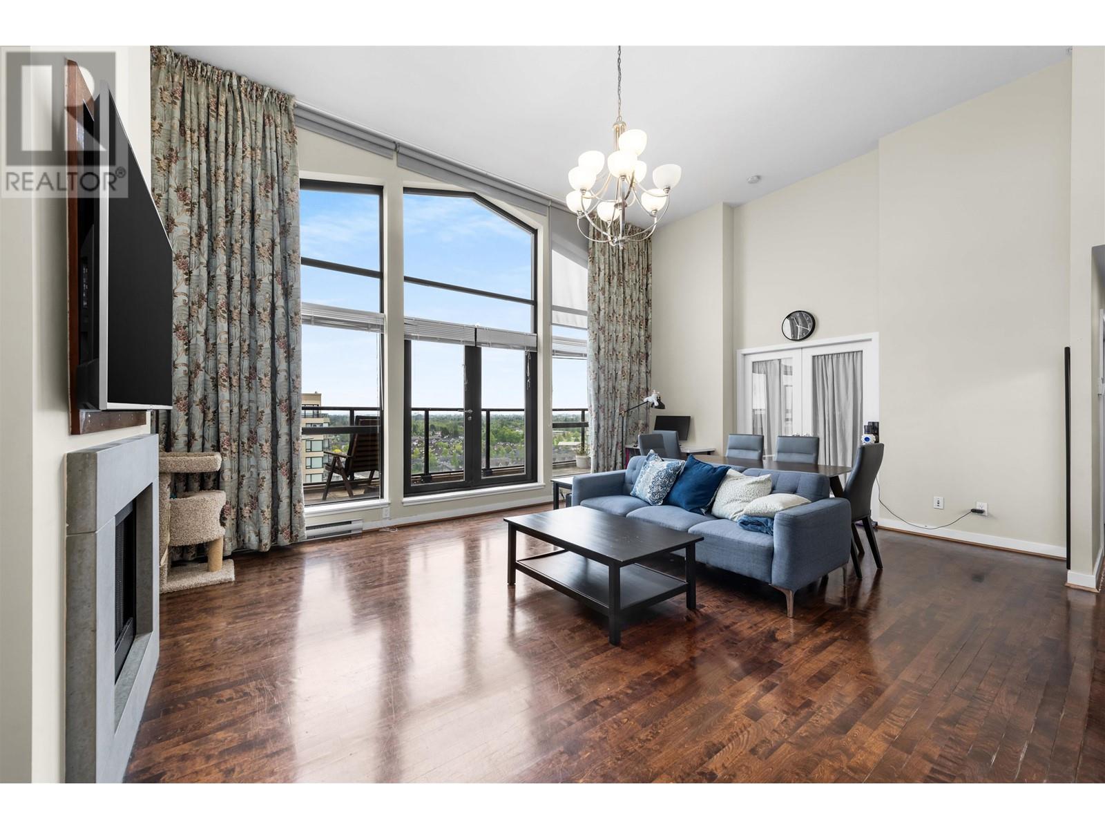 Listing Picture 2 of 32 : 1801 9180 HEMLOCK DRIVE, Richmond / 烈治文 - 魯藝地產 Yvonne Lu Group - MLS Medallion Club Member