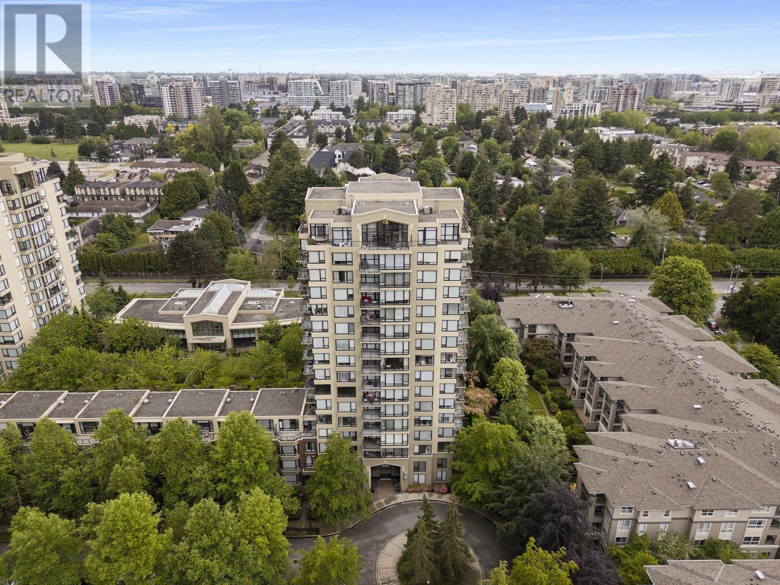 Listing Picture 24 of 32 : 1801 9180 HEMLOCK DRIVE, Richmond / 烈治文 - 魯藝地產 Yvonne Lu Group - MLS Medallion Club Member