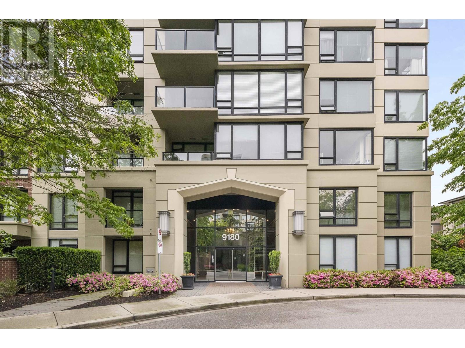 Listing Picture 25 of 32 : 1801 9180 HEMLOCK DRIVE, Richmond / 烈治文 - 魯藝地產 Yvonne Lu Group - MLS Medallion Club Member