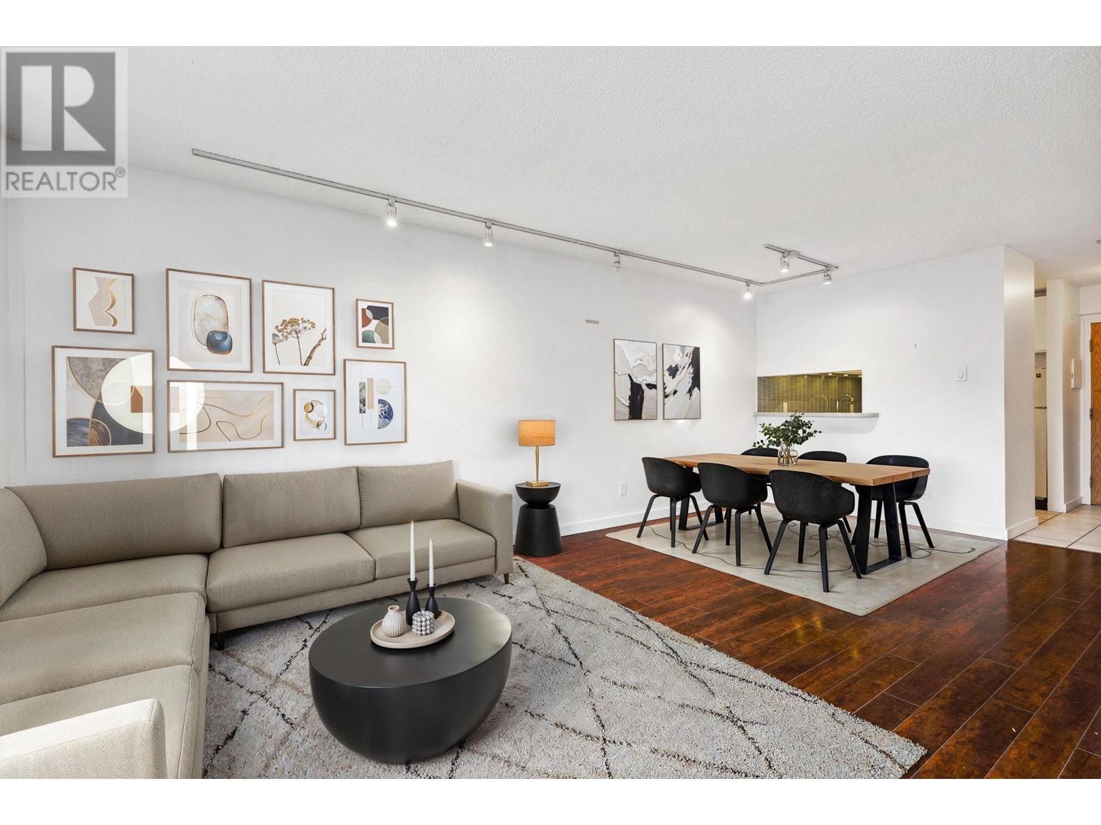 Listing Picture 2 of 11 : 212 1350 COMOX STREET, Vancouver / 溫哥華 - 魯藝地產 Yvonne Lu Group - MLS Medallion Club Member