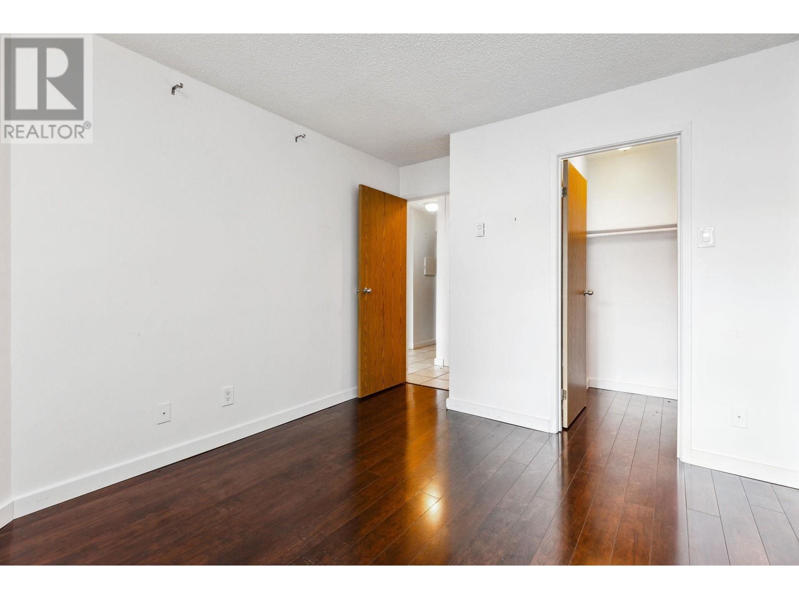 Listing Picture 6 of 11 : 212 1350 COMOX STREET, Vancouver / 溫哥華 - 魯藝地產 Yvonne Lu Group - MLS Medallion Club Member