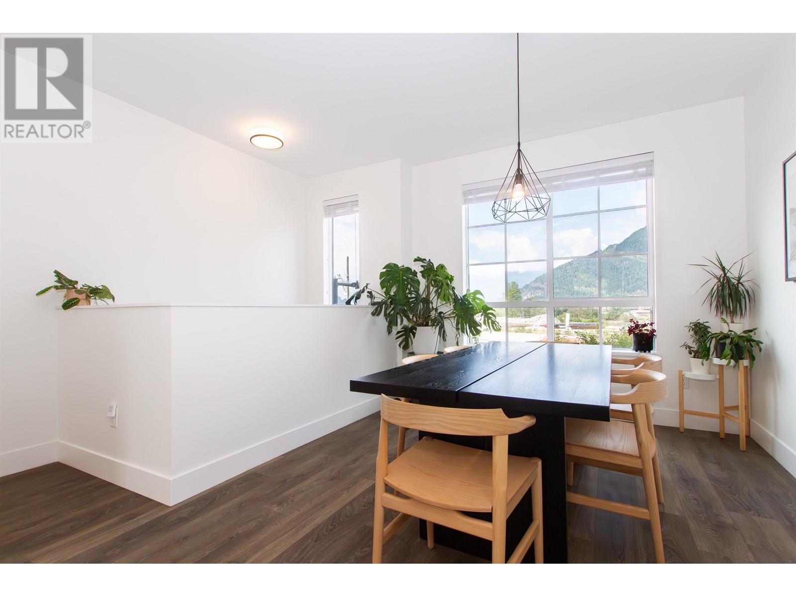 37989 Helm Way, Squamish, British Columbia  V8B 2A1 - Photo 14 - R2952750