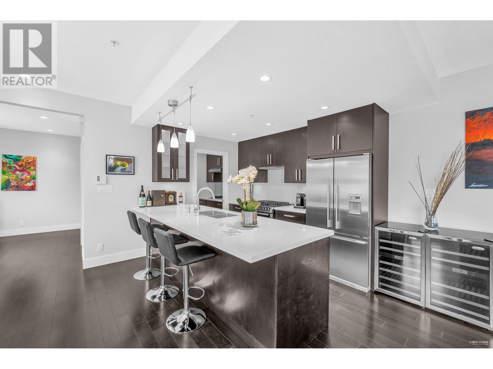 Listing Picture 12 of 32 : 1481 TILNEY MEWS, Vancouver / 溫哥華 - 魯藝地產 Yvonne Lu Group - MLS Medallion Club Member