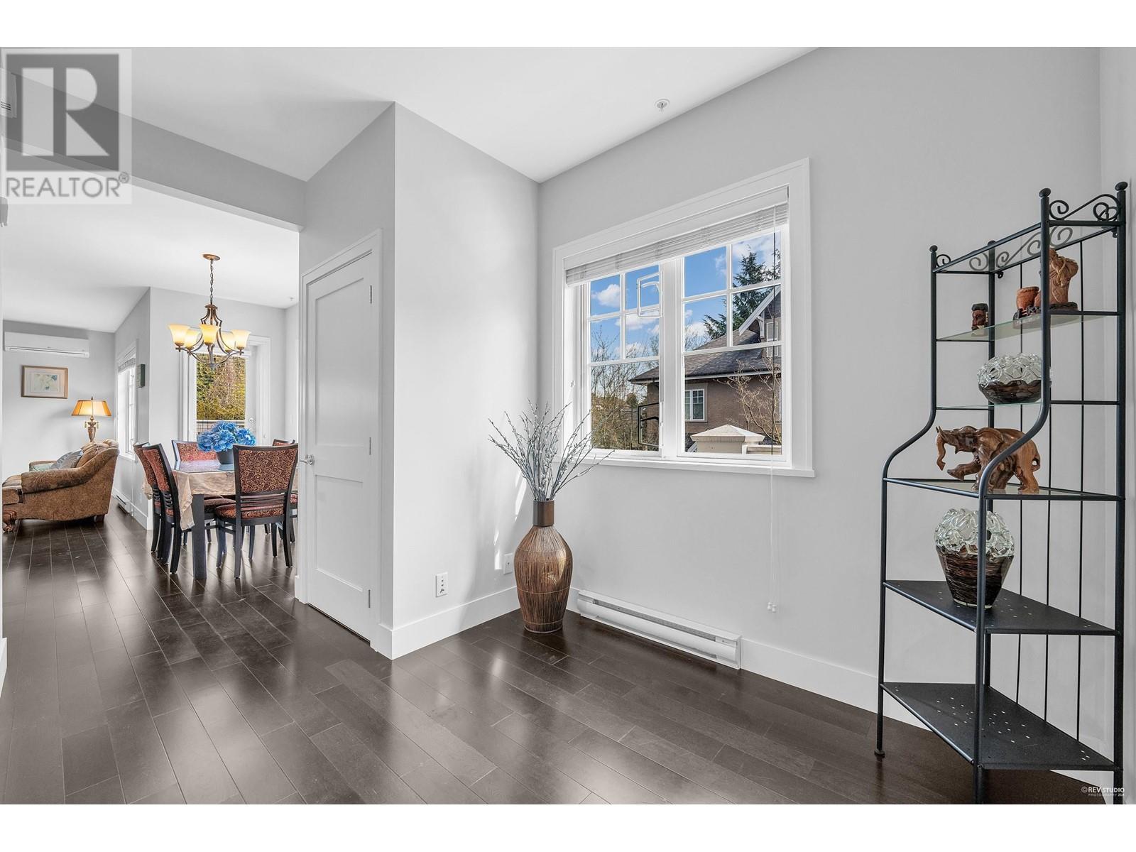 Listing Picture 18 of 32 : 1481 TILNEY MEWS, Vancouver / 溫哥華 - 魯藝地產 Yvonne Lu Group - MLS Medallion Club Member