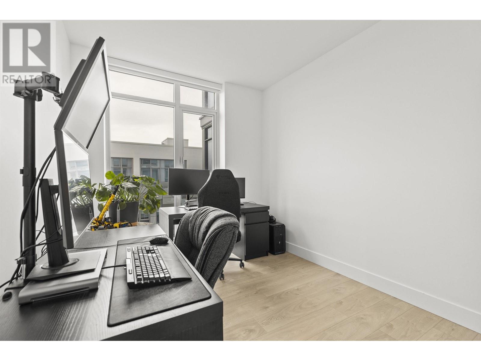 Listing Picture 27 of 33 : 601 2435 KINGSWAY, Vancouver / 溫哥華 - 魯藝地產 Yvonne Lu Group - MLS Medallion Club Member