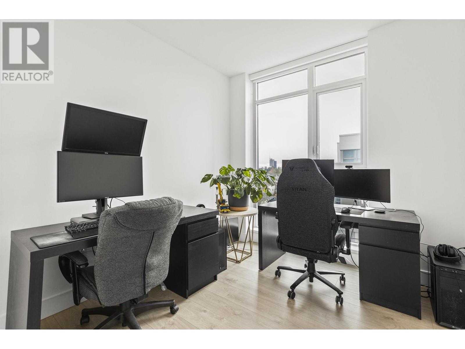 Listing Picture 28 of 33 : 601 2435 KINGSWAY, Vancouver / 溫哥華 - 魯藝地產 Yvonne Lu Group - MLS Medallion Club Member