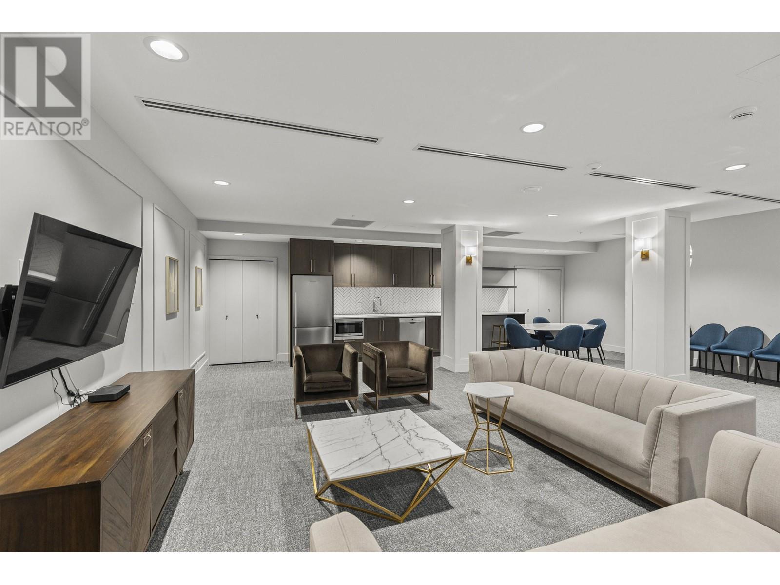 Listing Picture 31 of 33 : 601 2435 KINGSWAY, Vancouver / 溫哥華 - 魯藝地產 Yvonne Lu Group - MLS Medallion Club Member