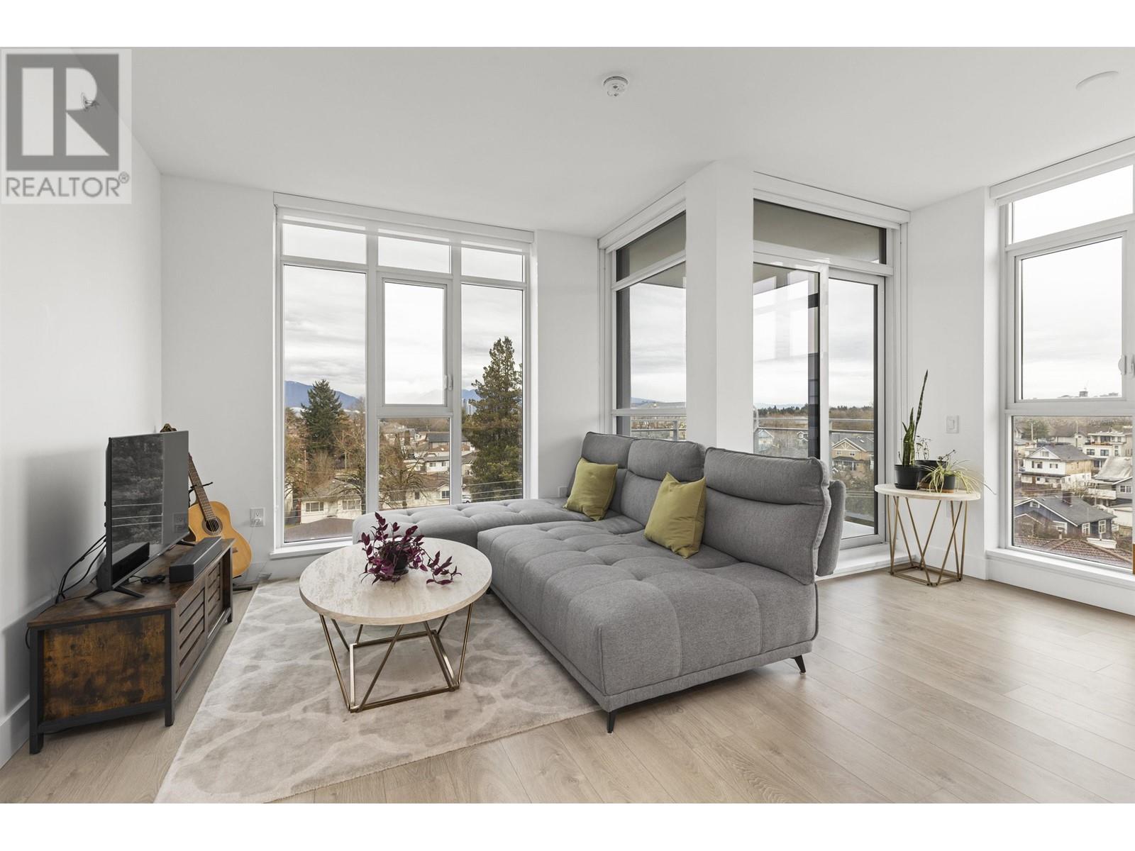 Listing Picture 5 of 33 : 601 2435 KINGSWAY, Vancouver / 溫哥華 - 魯藝地產 Yvonne Lu Group - MLS Medallion Club Member