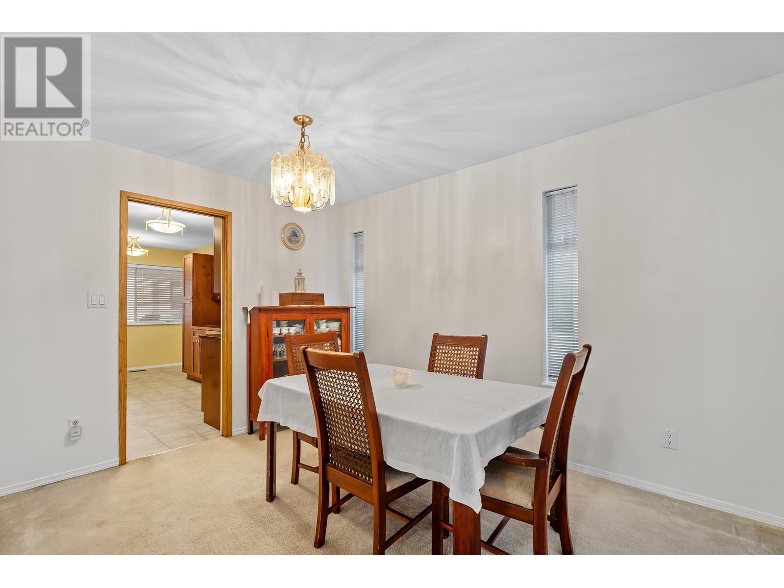 7489 18th Avenue, Burnaby, British Columbia  V3N 1H8 - Photo 16 - R2952690