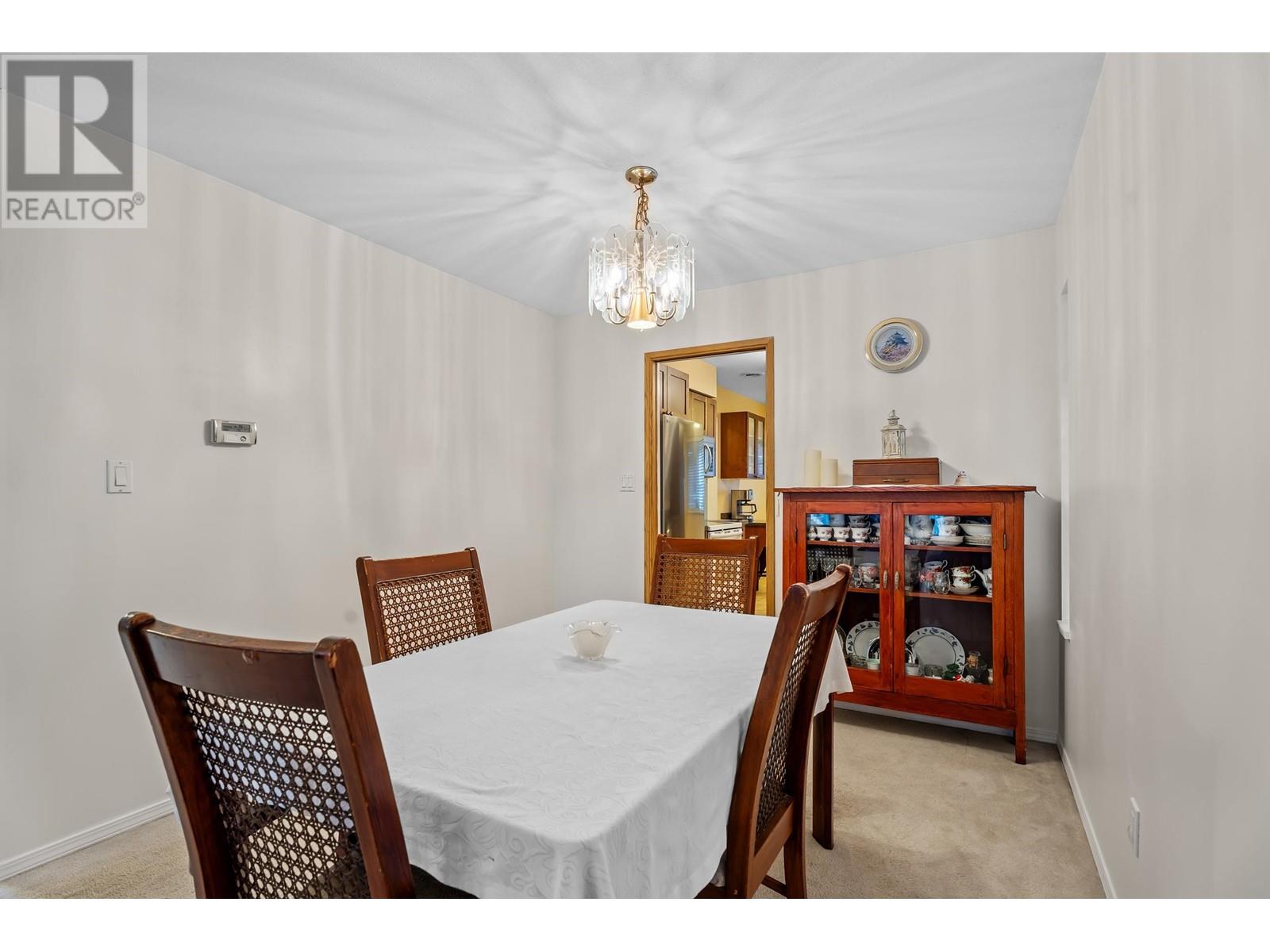 7489 18th Avenue, Burnaby, British Columbia  V3N 1H8 - Photo 17 - R2952690