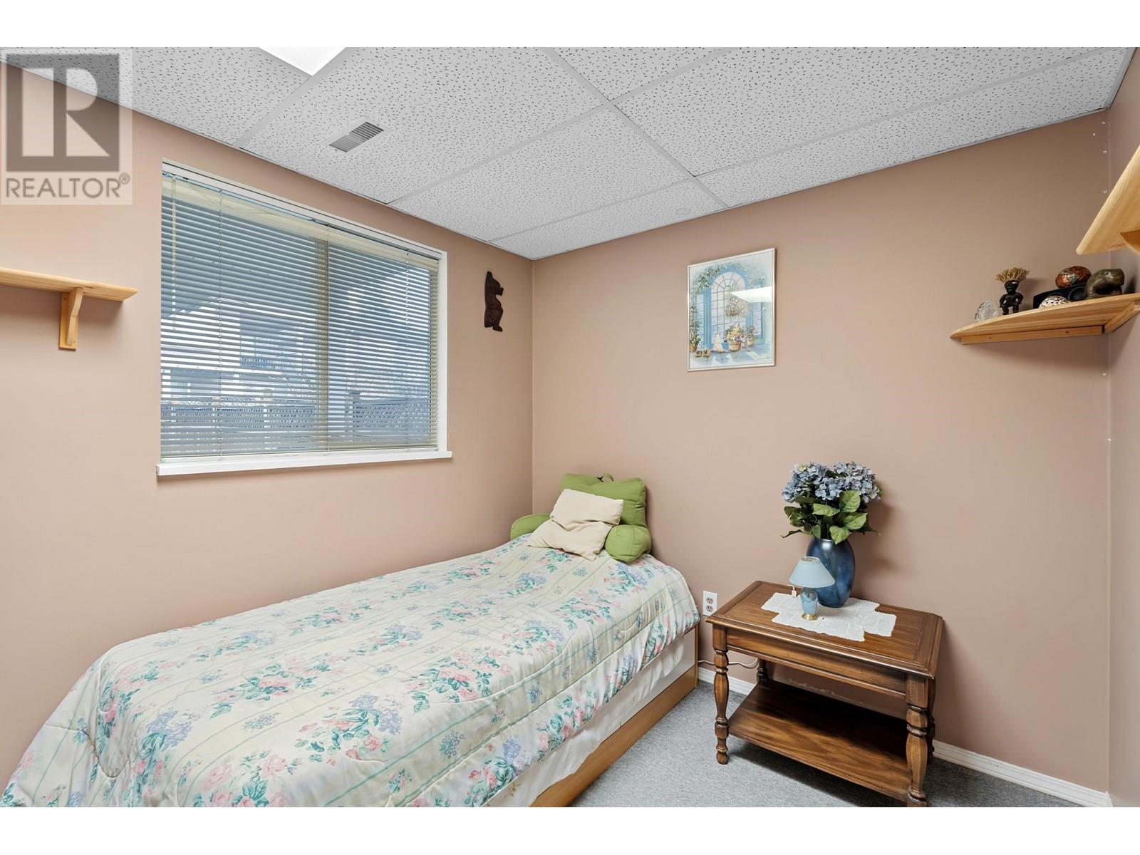 7489 18th Avenue, Burnaby, British Columbia  V3N 1H8 - Photo 25 - R2952690