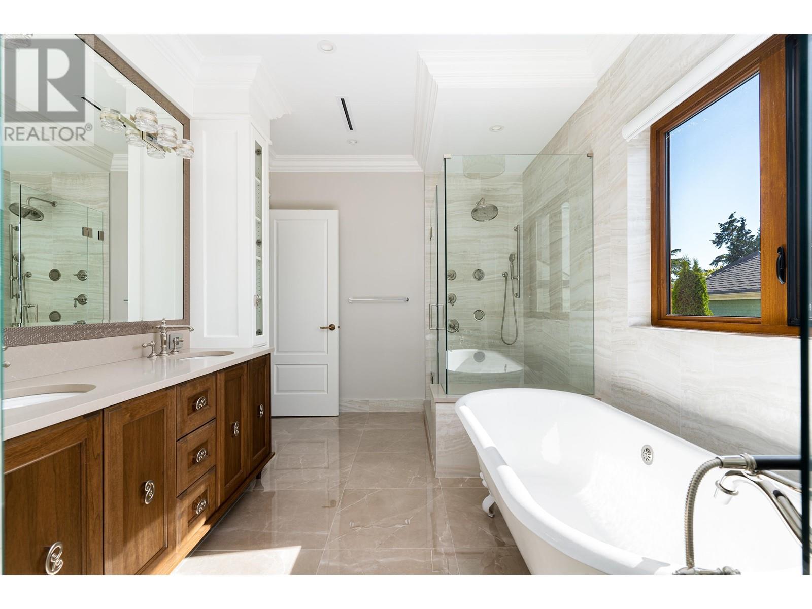 6771 Gamba Drive, Richmond, British Columbia  V7C 2G4 - Photo 30 - R2952784