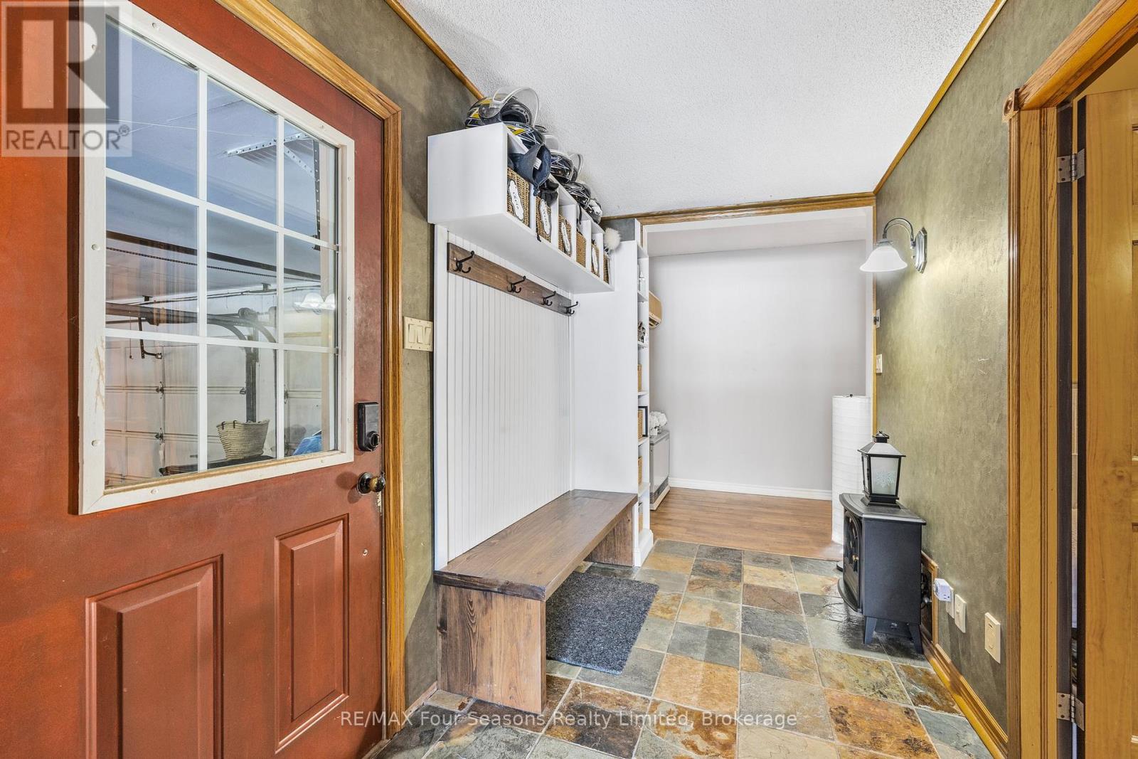 6184 County 9 Road, Clearview, Ontario  L0M 1N0 - Photo 12 - S11909525