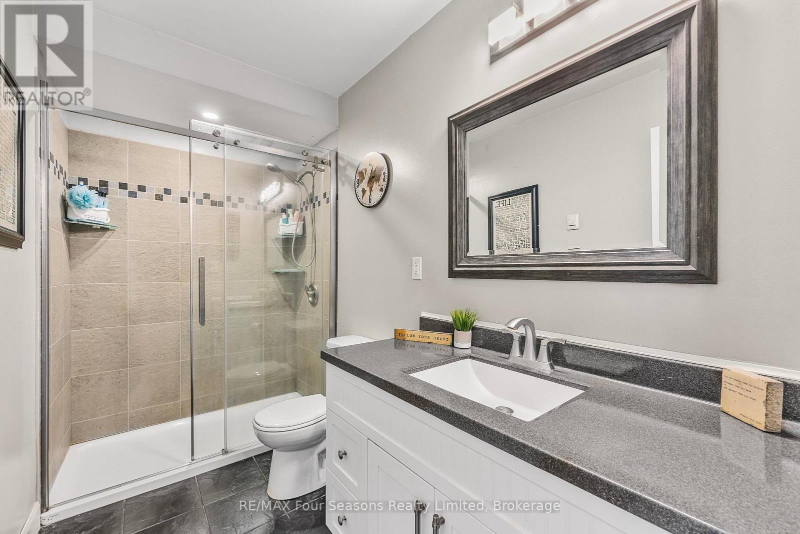 6184 County 9 Road, Clearview, Ontario  L0M 1N0 - Photo 17 - S11909525