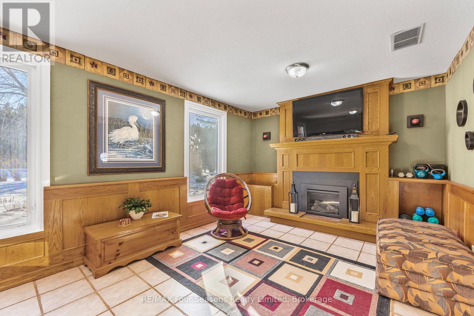 6184 County 9 Road, Clearview, Ontario  L0M 1N0 - Photo 18 - S11909525