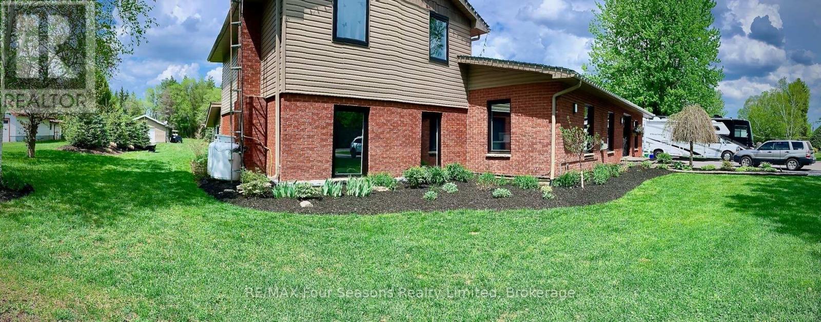 6184 County 9 Road, Clearview, Ontario  L0M 1N0 - Photo 32 - S11909525