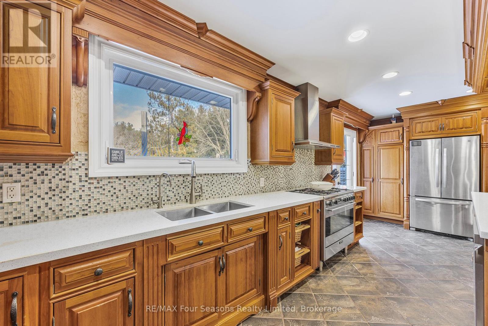 6184 County 9 Road, Clearview, Ontario  L0M 1N0 - Photo 7 - S11909525