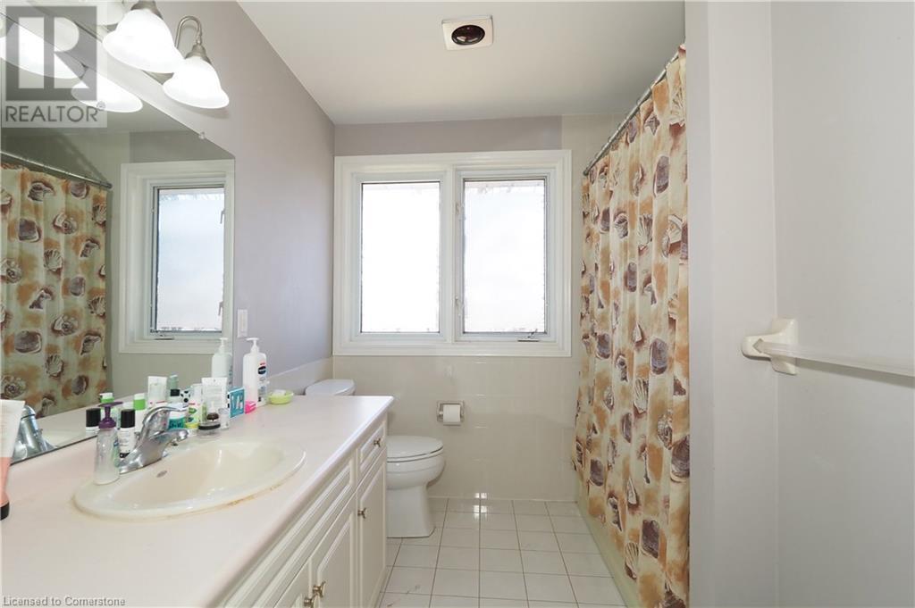 701 University Avenue E, Waterloo, Ontario  N2K 3V1 - Photo 22 - 40687967