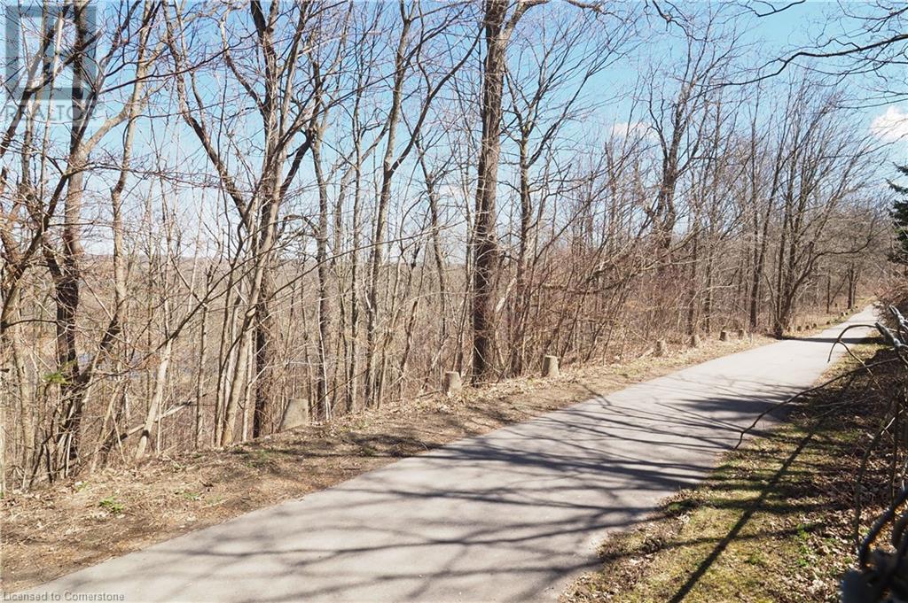 701 University Avenue E, Waterloo, Ontario  N2K 3V1 - Photo 30 - 40687967