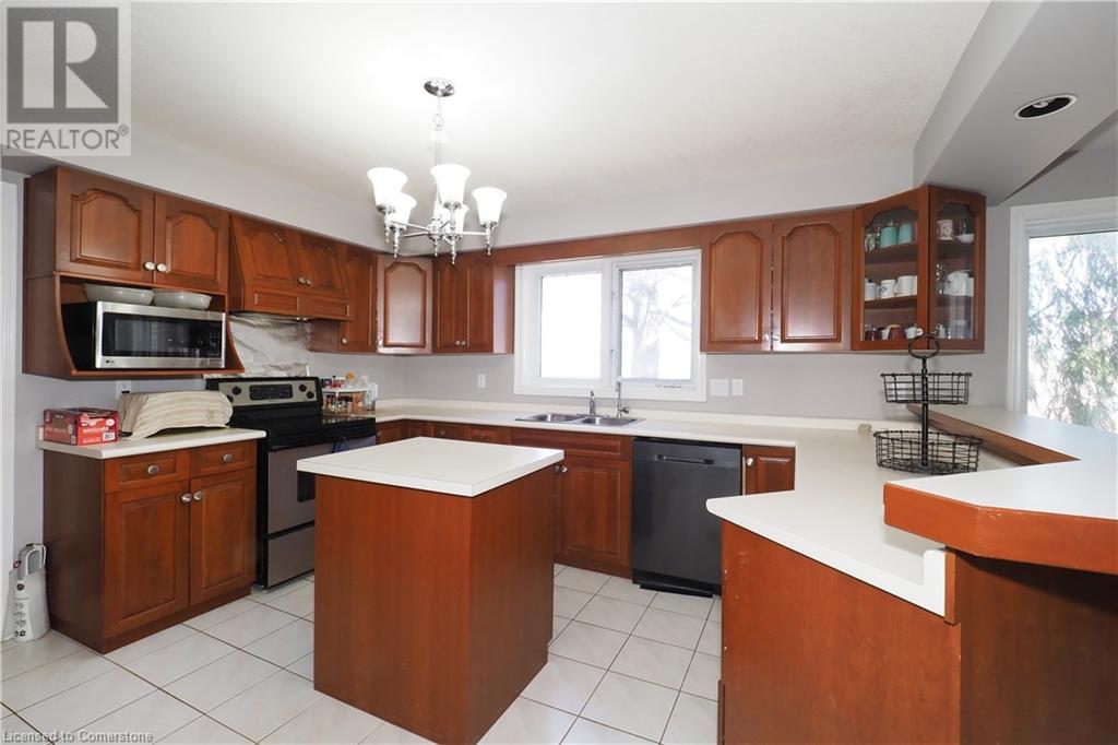 701 University Avenue E, Waterloo, Ontario  N2K 3V1 - Photo 8 - 40687967