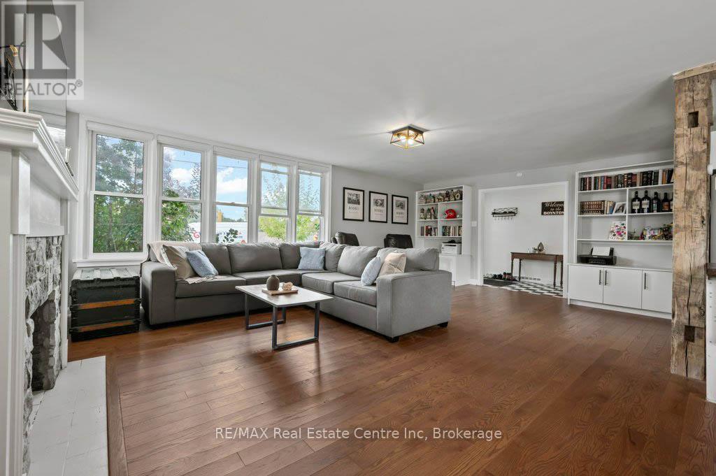 255 Gowrie Street S, Centre Wellington, Ontario  N1M 2H7 - Photo 2 - X11909507