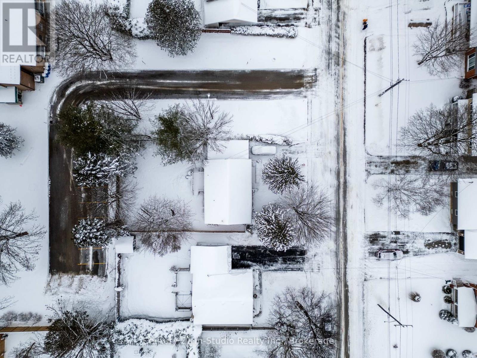 240 7th Avenue E, Owen Sound, Ontario  N4K 2W9 - Photo 4 - X11909508