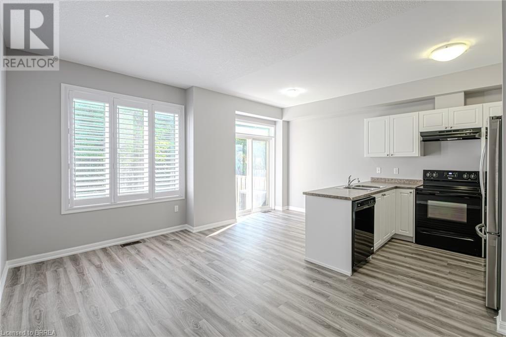 21 Diana Avenue Unit# 57, Brantford, Ontario  N3T 0G7 - Photo 11 - 40687902