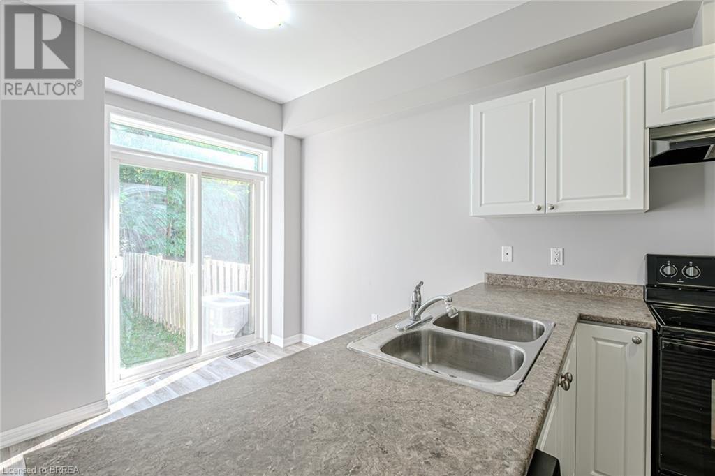 21 Diana Avenue Unit# 57, Brantford, Ontario  N3T 0G7 - Photo 13 - 40687902