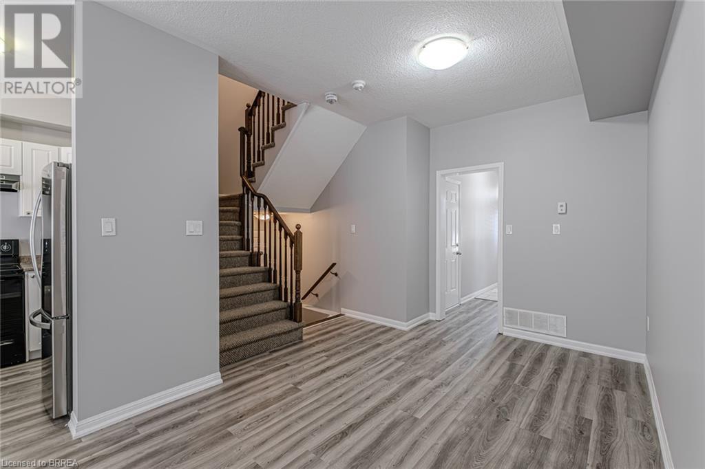 21 Diana Avenue Unit# 57, Brantford, Ontario  N3T 0G7 - Photo 8 - 40687902