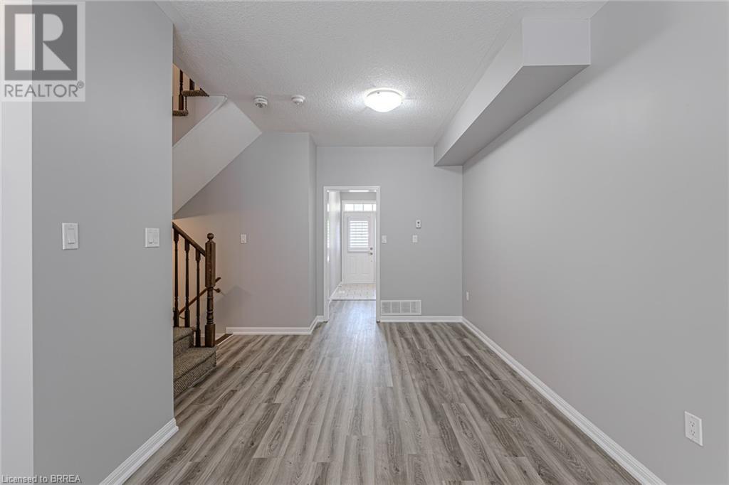 21 Diana Avenue Unit# 57, Brantford, Ontario  N3T 0G7 - Photo 9 - 40687902