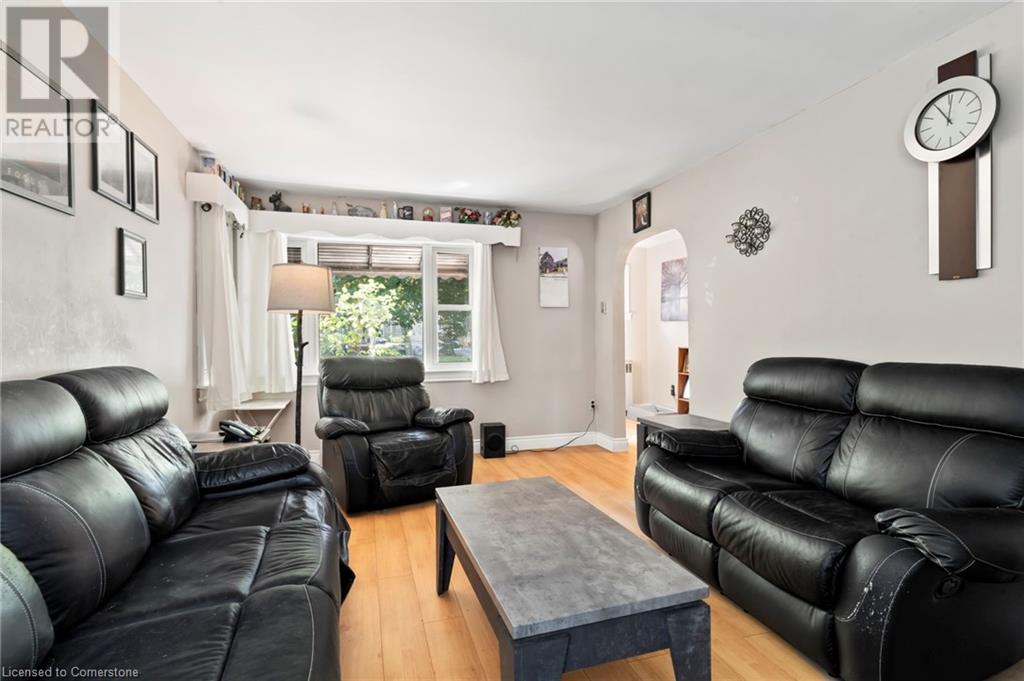 121 Queen Street W, Mount Forest, Ontario  N0G 2L3 - Photo 12 - 40688108