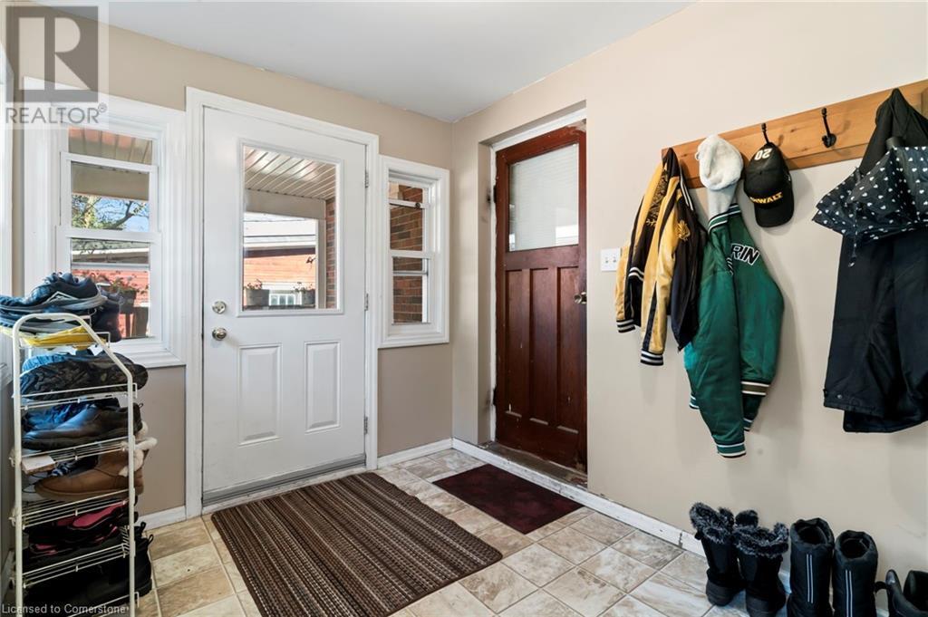 121 Queen Street W, Mount Forest, Ontario  N0G 2L3 - Photo 7 - 40688108