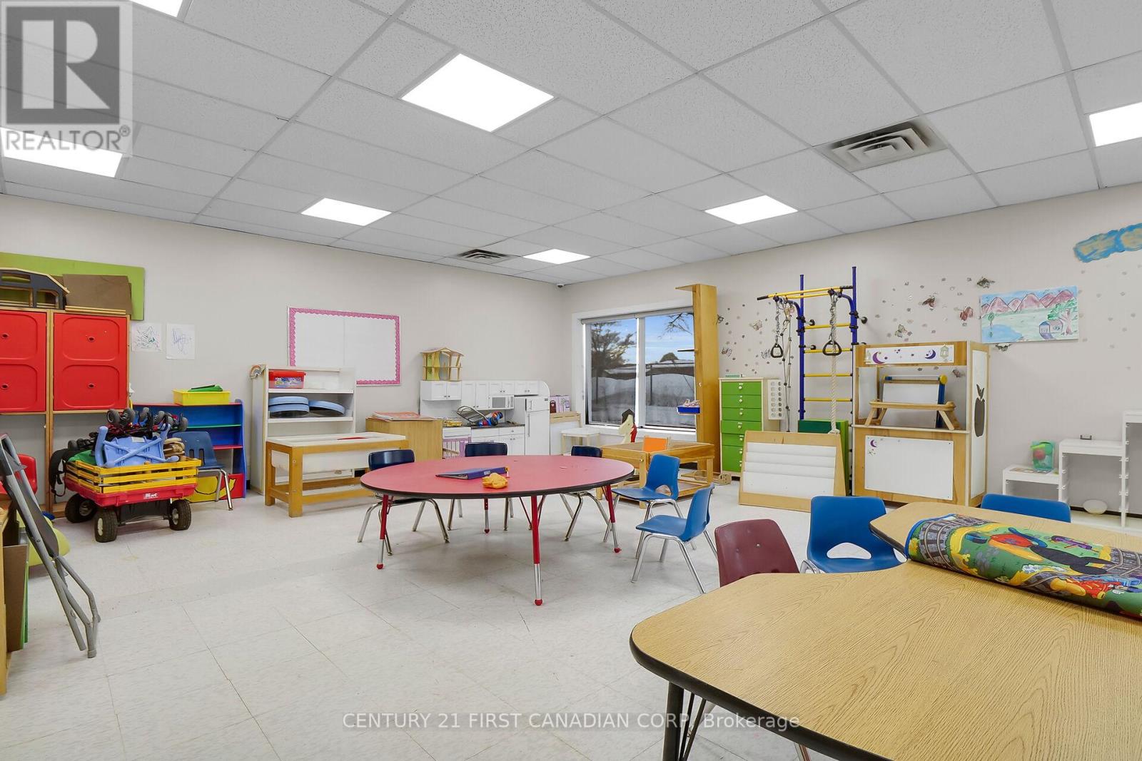 35 Jim Ashton Street, London, Ontario  N5V 3H4 - Photo 9 - X11909665