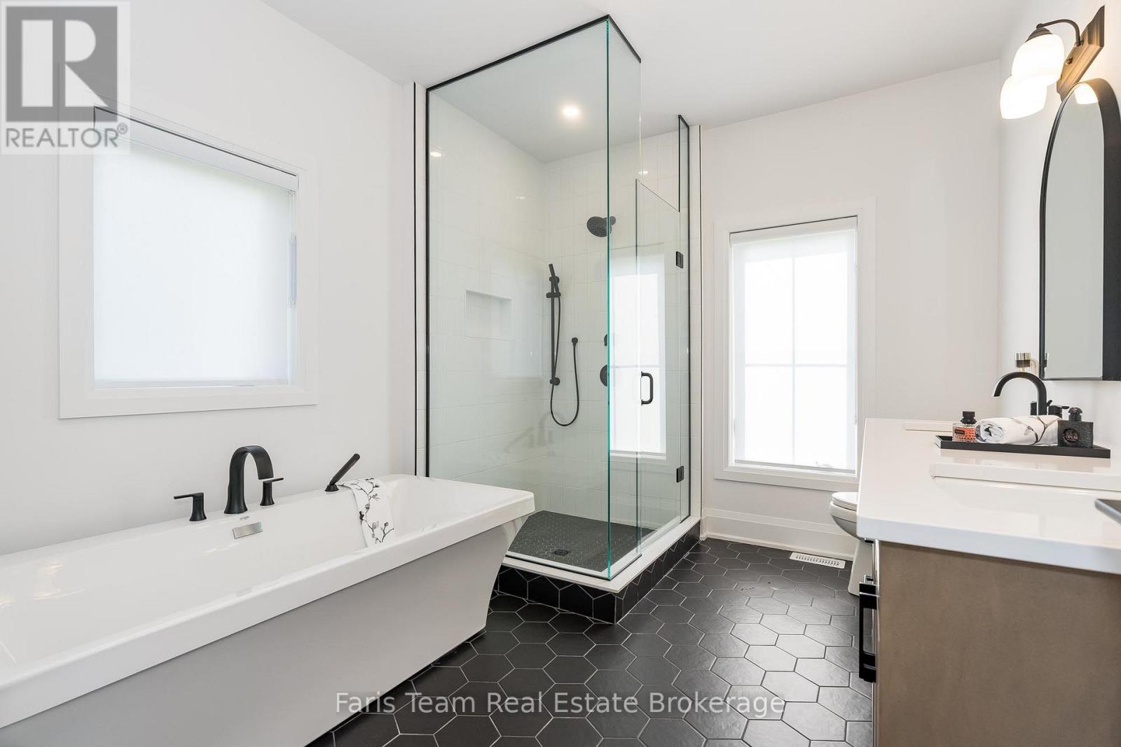 17 Clydesdale Court, Oro-Medonte, Ontario  L0K 1E0 - Photo 12 - S11909660