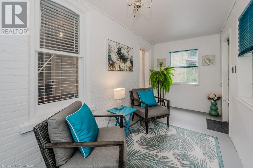 188 Waterloo Street, Kitchener, Ontario  N2H 3W1 - Photo 5 - 40644740