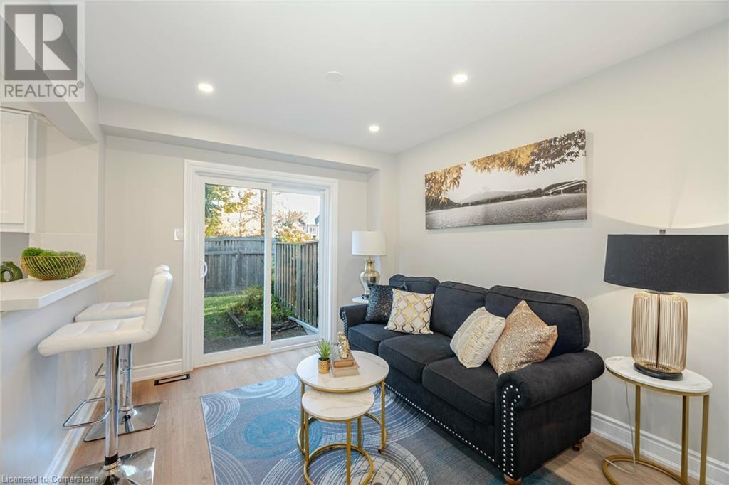 5659 Glen Erin Drive Unit# 58, Mississauga, Ontario  L5M 5P2 - Photo 10 - 40670005