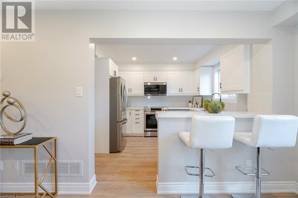 5659 Glen Erin Drive Unit# 58, Mississauga, Ontario  L5M 5P2 - Photo 12 - 40670005